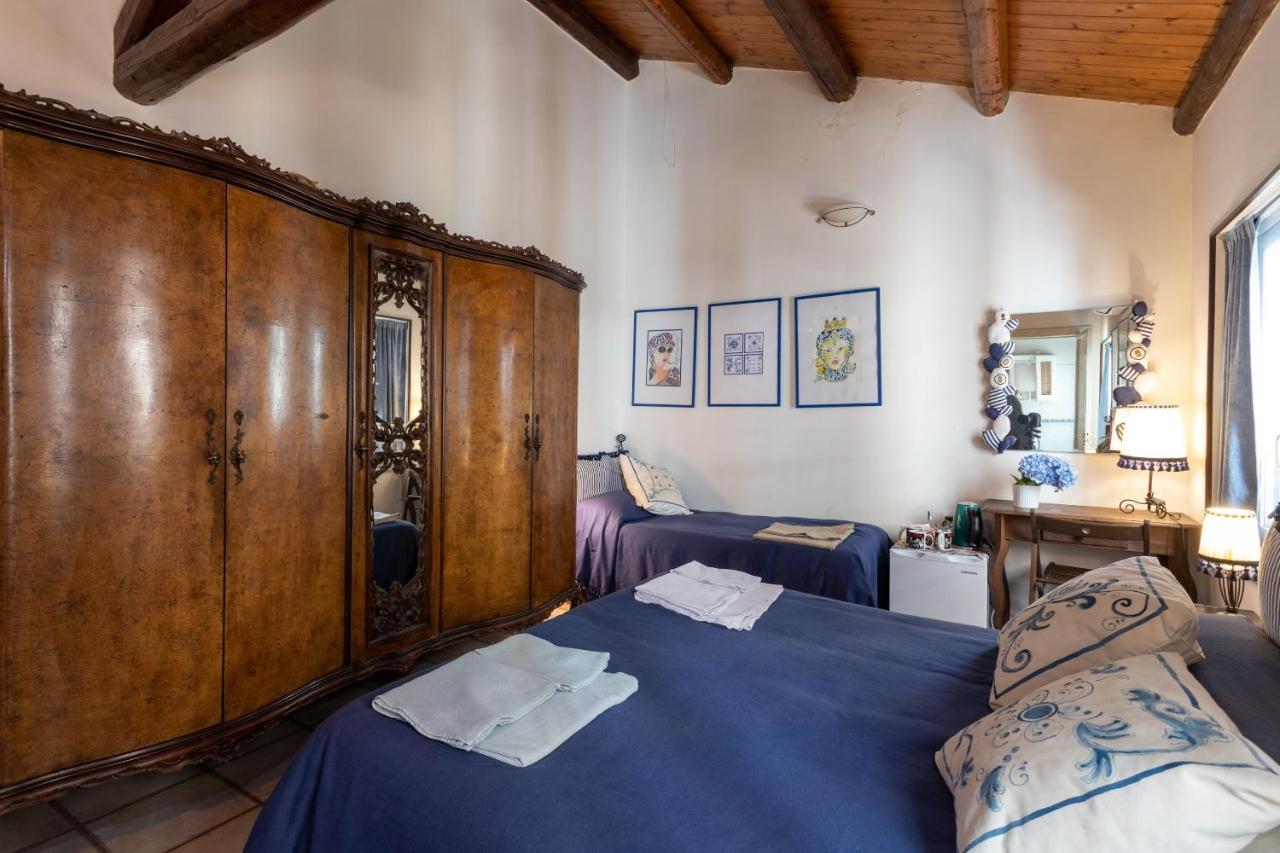 Zefiro Rooms Κατάνια Εξωτερικό φωτογραφία