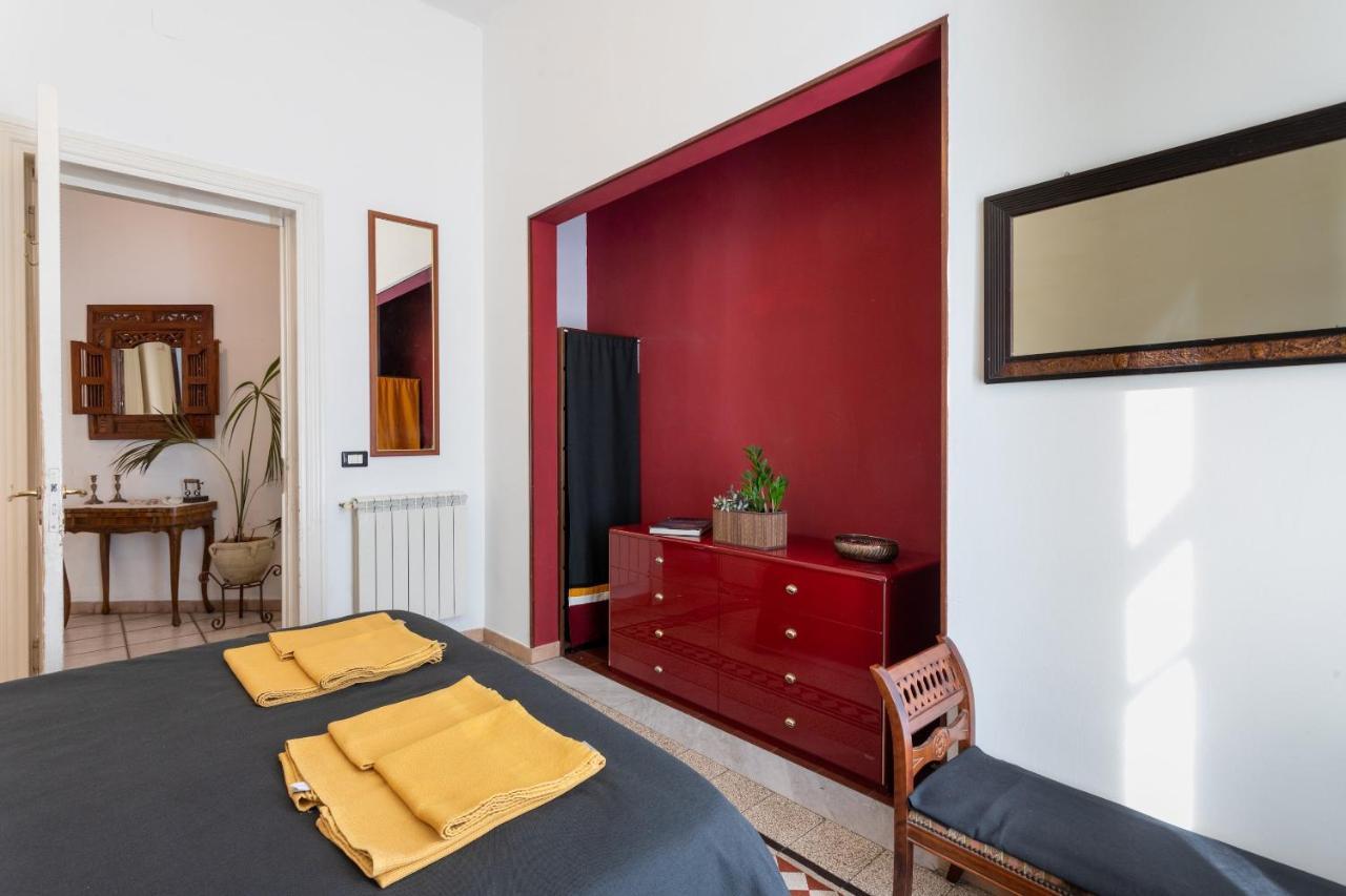 Zefiro Rooms Κατάνια Εξωτερικό φωτογραφία